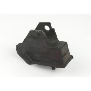 ENGINE MOUNT - OUTER